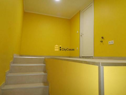 Moradia T5 Renovada | Porto