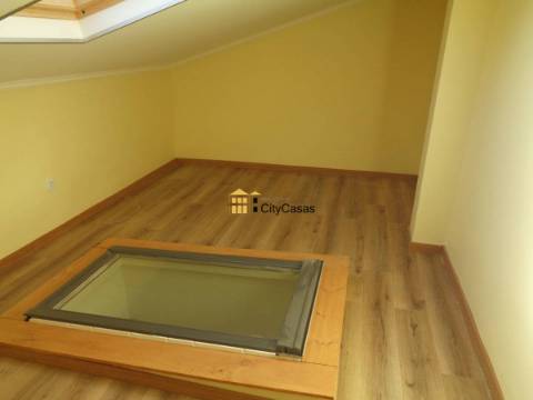 Moradia T5 Renovada | Porto