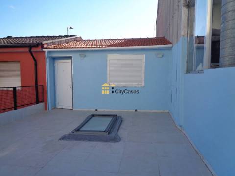 Moradia T5 Renovada | Porto