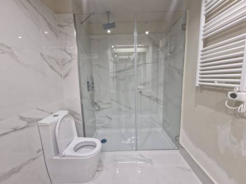 Apartamento T3 Novo com Varanda | Centro da Maia