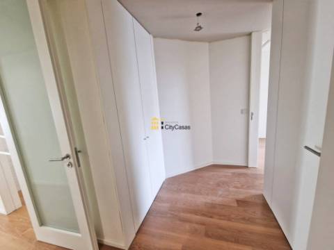 T3 Novo c/ Terraço | Cidade da Maia