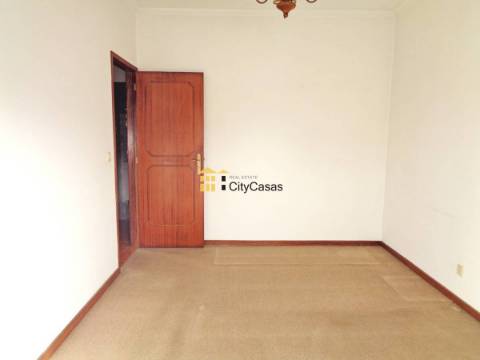 Apartamento T3 em Rio Tinto