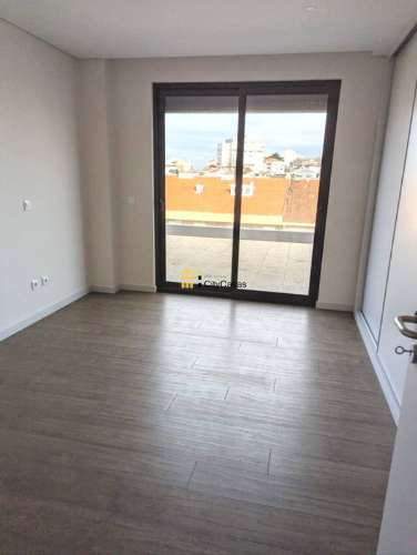 Penthouse T4 Nova com Terraço | Boavista