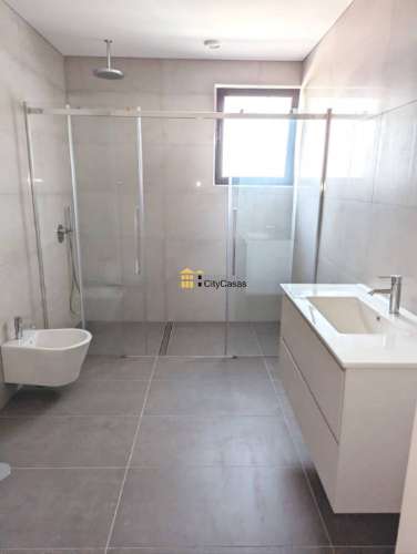 Penthouse T4 Nova com Terraço | Boavista