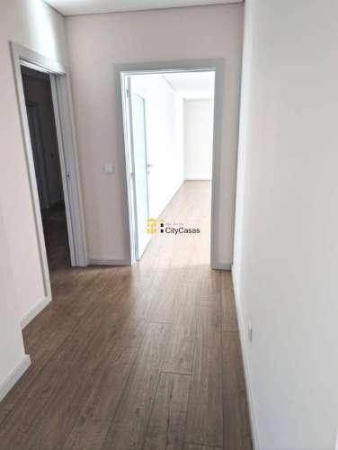 Penthouse T4 Nova com Terraço | Boavista