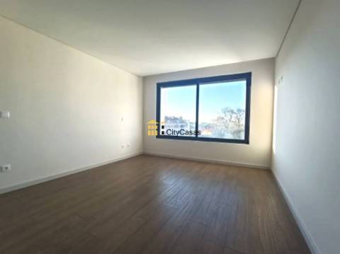 Apartamento T3 Novo na Boavista | Porto