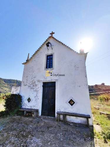 Quinta no Douro Vinhateiro com 15,6 hectares