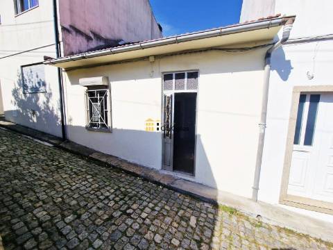 Moradia Térrea T2 com Quintal | Centro de Ermesinde