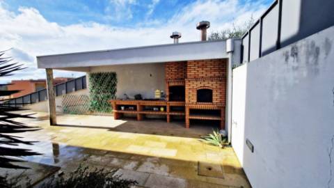 Moradia T3 em Louredo | Retoma de Banco