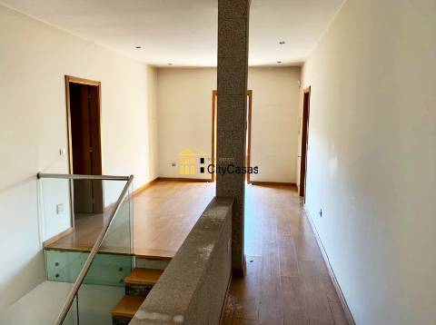 Moradia T3 em Louredo | Retoma de Banco