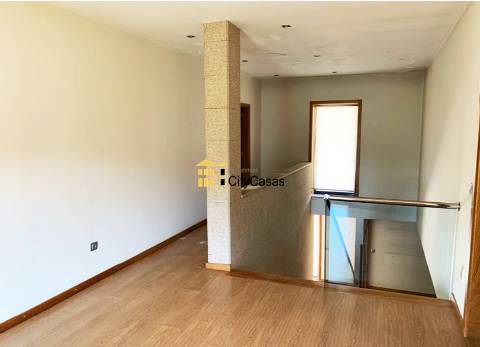 Moradia T3 em Louredo | Retoma de Banco