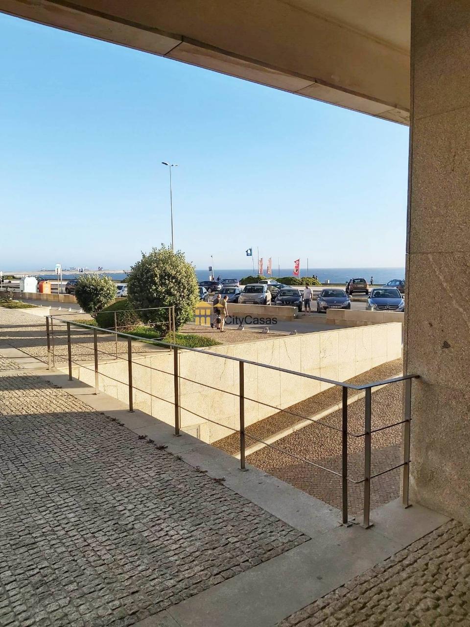 Espaço Comercial em Leça da Palmeira