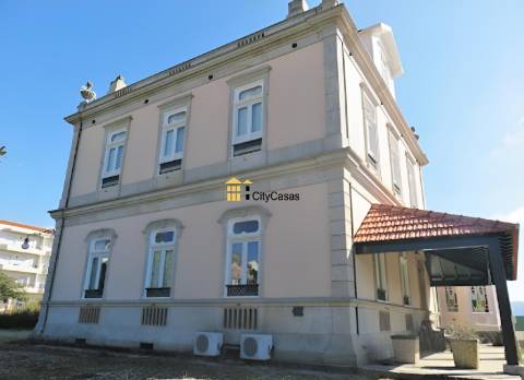 Casa Senhorial no Centro de Lamego