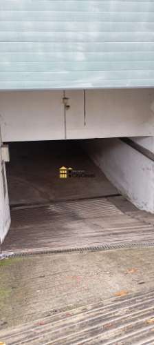 Garagem Fechada para 2 Carros | Meixomil