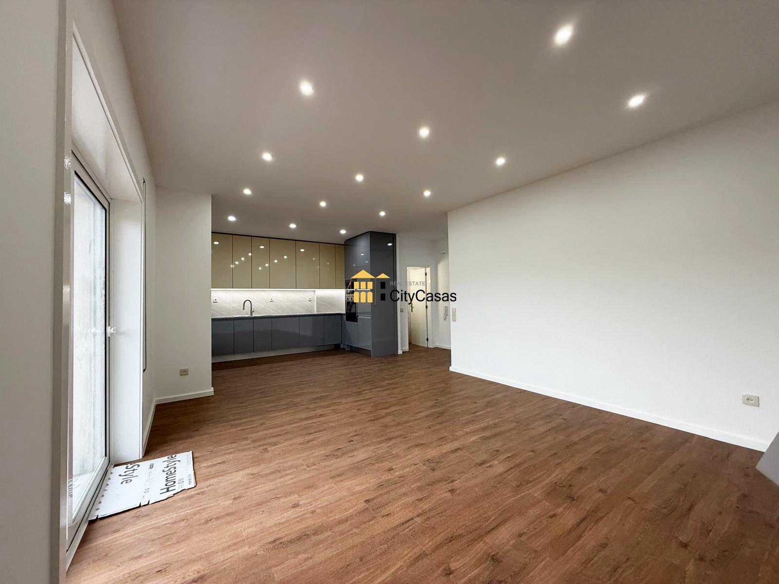 T3 Renovado c/ Garagem em Águas Santas