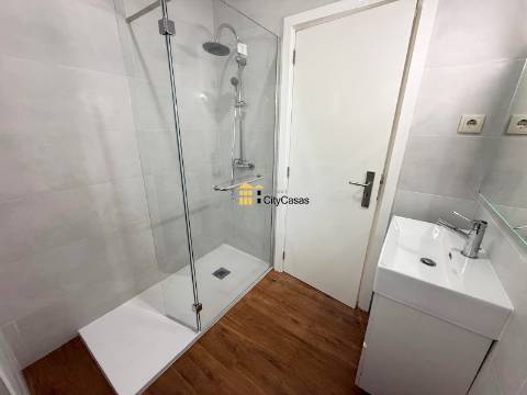 T3 Renovado c/ Garagem em Águas Santas