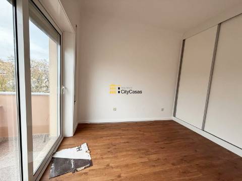 T3 Renovado c/ Garagem em Águas Santas