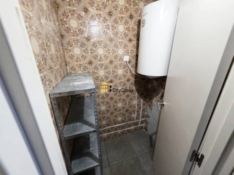 Apartamento T3 c/ L. Garagem | Mafamude