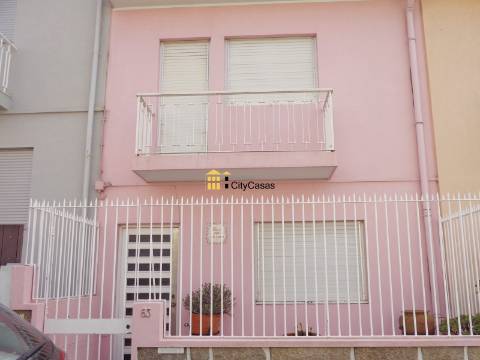 Moradia T3 em Rio Tinto