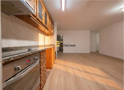 Apartamento T2 Renovado em Rio Tinto