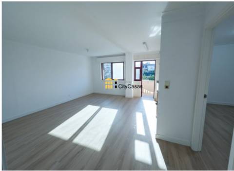 Apartamento T2 Renovado em Rio Tinto