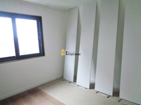 Andar Moradia T2 Renovado em Valbom