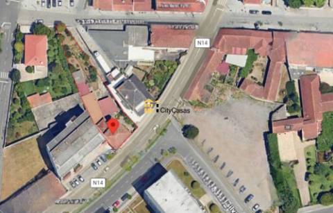 Terreno de 911 m2 com PIP | Castêlo da Maia