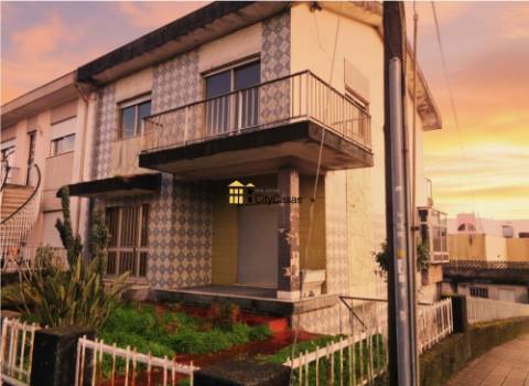 Moradia T3 em Rio Tinto