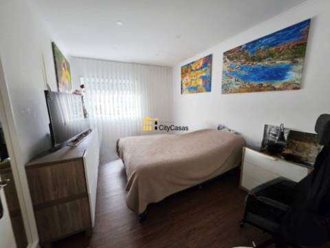 Apartamento T2 com Garagem | Canidelo