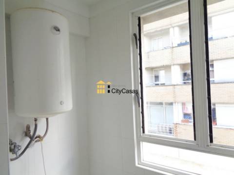 Apartamento T3 Renovado | Baguim do Monte.