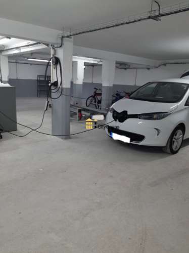 Armazém/Garagem com 212 m2 | Centro de Gondomar