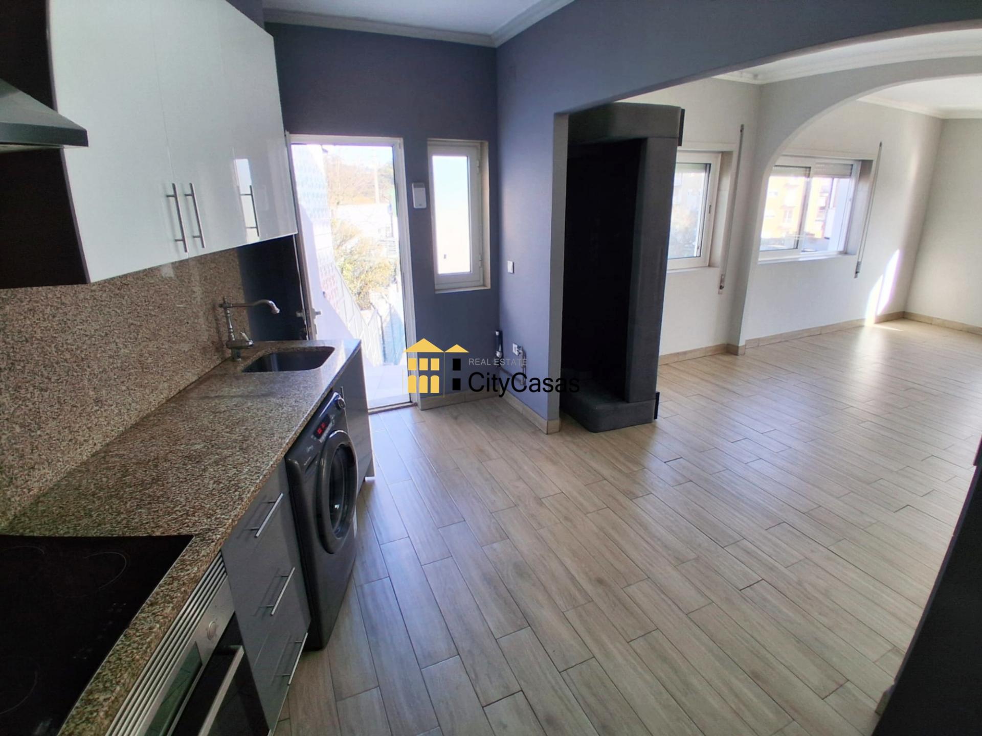 Andar Moradia T3 Renovado c/ 2 Garagens | Gondomar