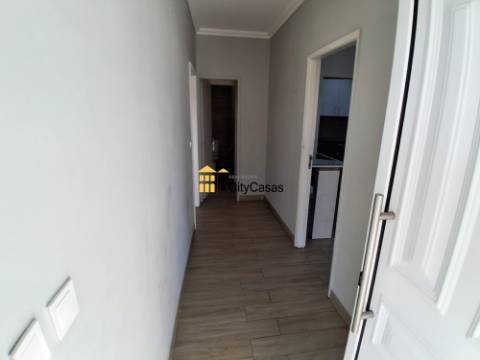 Andar Moradia T3 Renovado c/ 2 Garagens | Gondomar