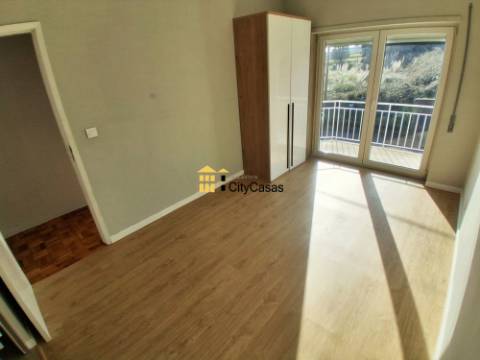 Andar Moradia T3 Renovado c/ 2 Garagens | Gondomar