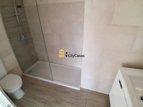 Andar Moradia T3 Renovado c/ 2 Garagens | Gondomar