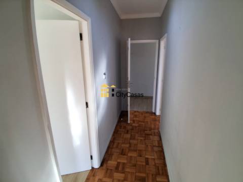 Andar Moradia T3 Renovado c/ 2 Garagens | Gondomar
