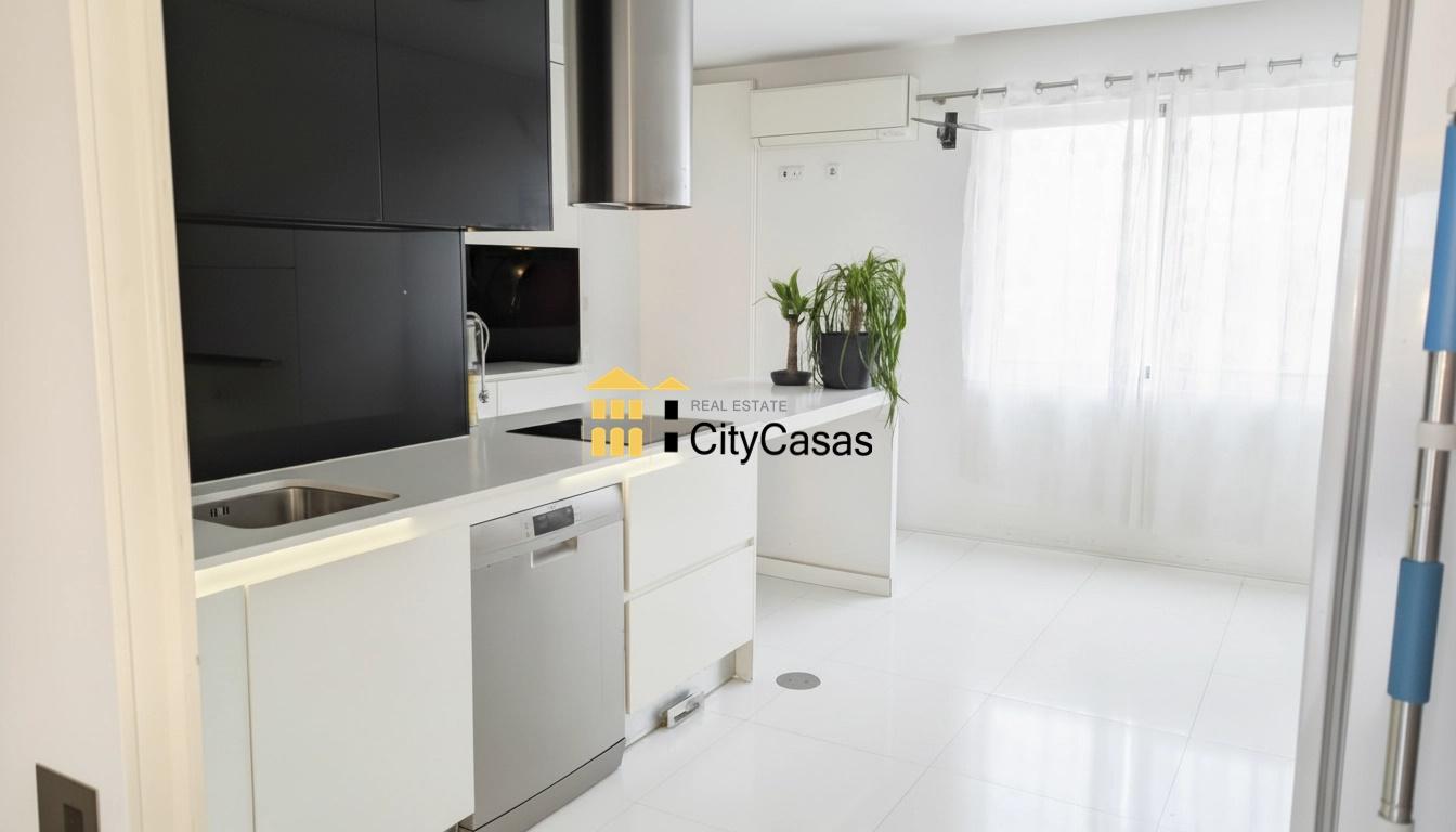 Apartamento T5 c/ Terraço e Garagem | Gondomar