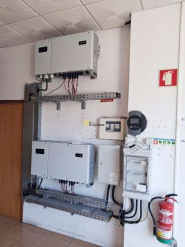 Armazém com 957 m2 em Touguinhó, Vila do Conde.