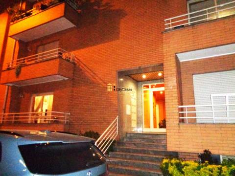 Apartamento T1+1 c/ L. Garagem | Forno, Rio Tinto