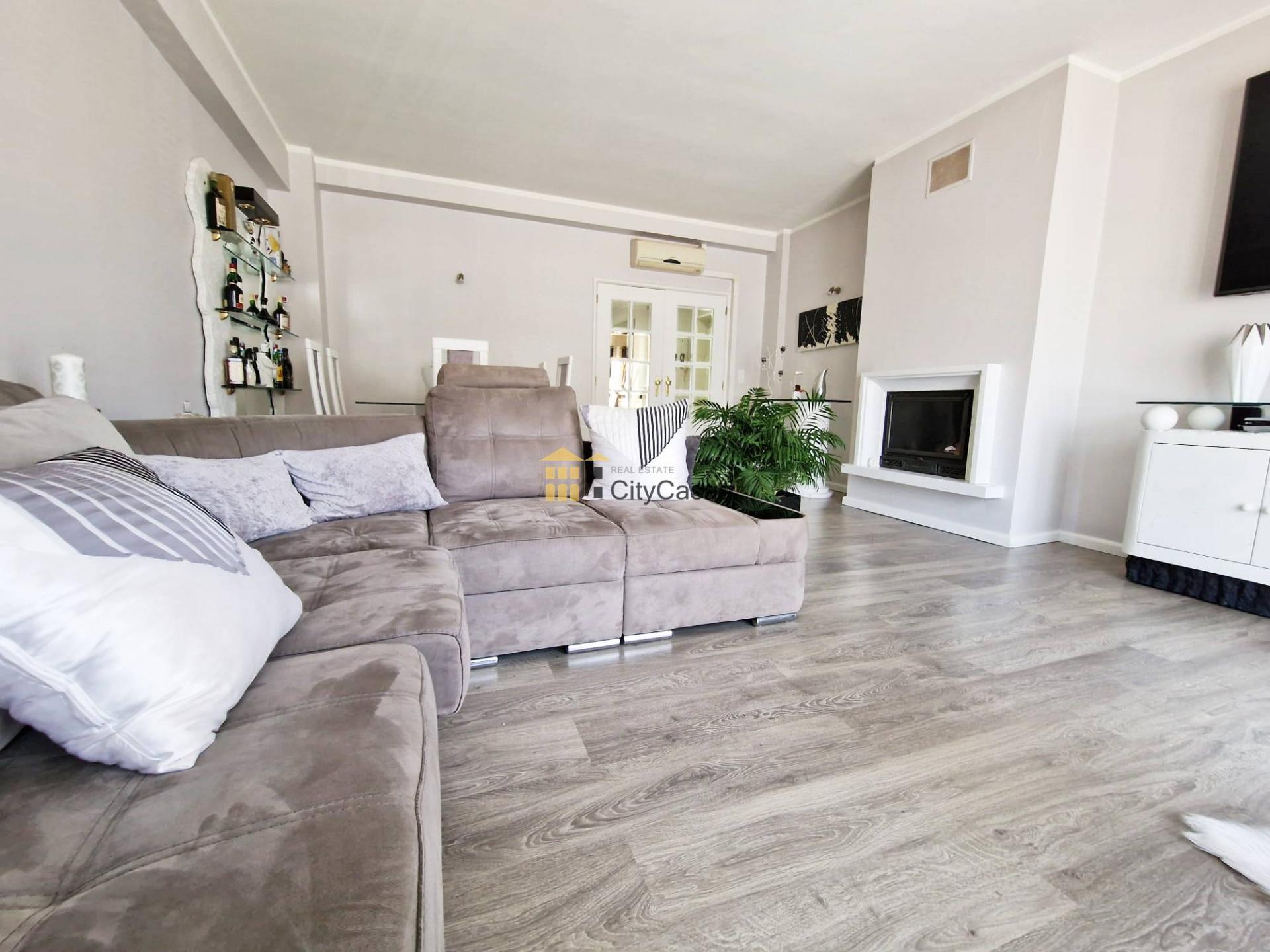 Apartamento T3 c/ Terraço e L. Garagem | Rio Tinto