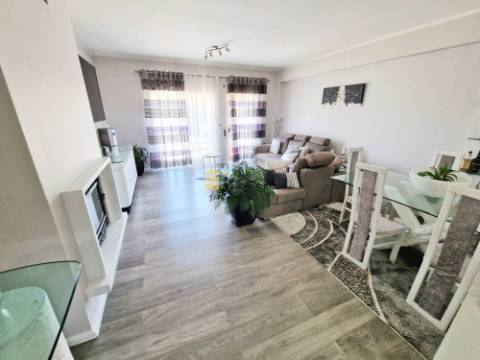 Apartamento T3 c/ Terraço e L. Garagem | Rio Tinto