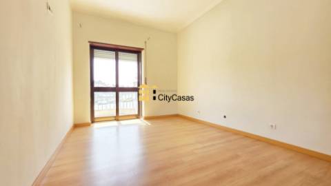 Apartamento T2 em Leça da Palmeira