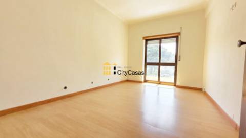 Apartamento T2 em Leça da Palmeira