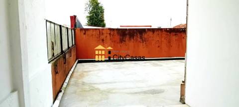 Loja c/ Terraço e 2 Frentes | Paranhos