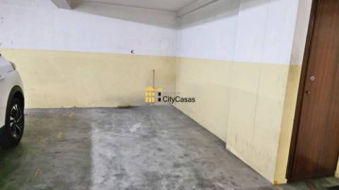 T3 Dúplex c/ L. Garagem | Águas Santas