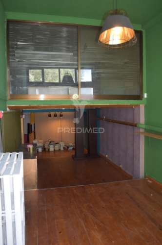 Loja para comércio/serviços no  centro do porto