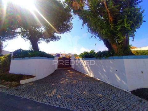 Moradia tradicional t4 + t2 serra do bouro