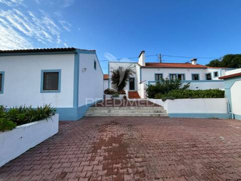 Moradia tradicional t4 + t2 serra do bouro