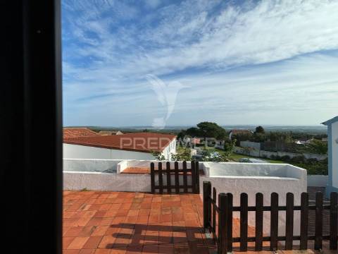 Moradia tradicional t4 + t2 serra do bouro