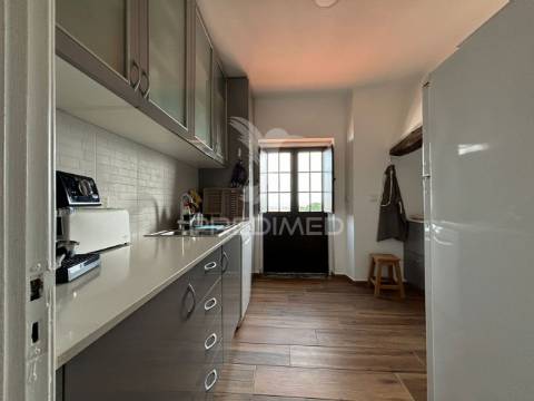 Moradia tradicional t4 + t2 serra do bouro